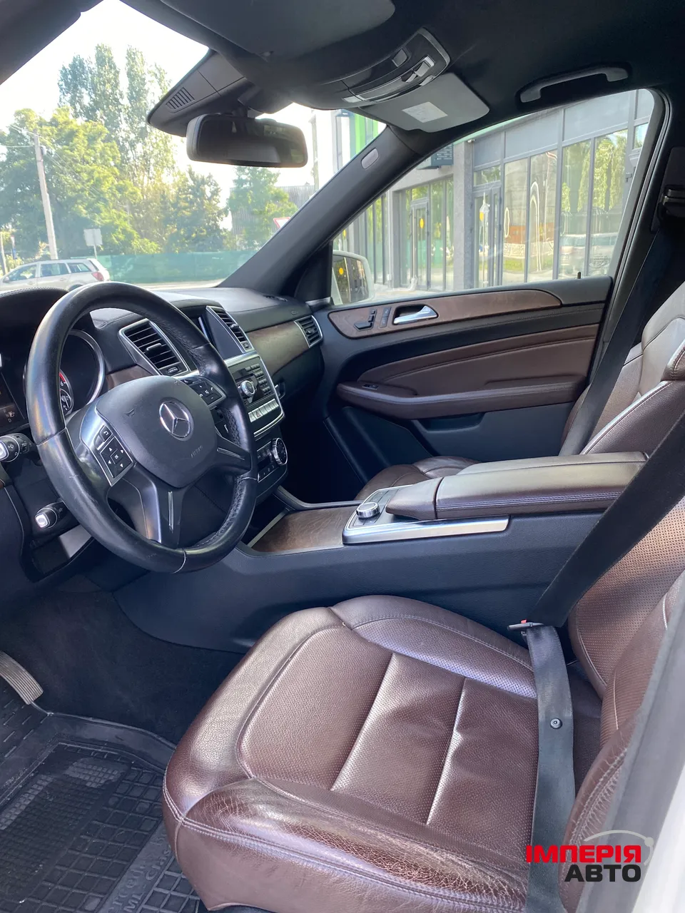 Mercedes-Benz M-Класс - фото 25