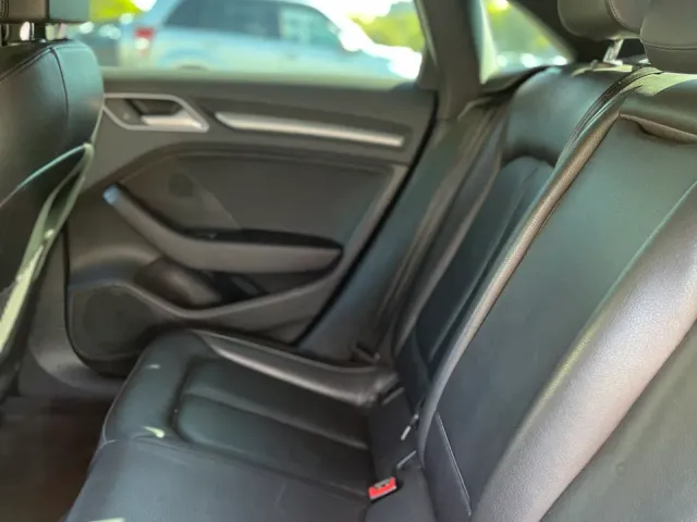 Audi A3 - фото 2