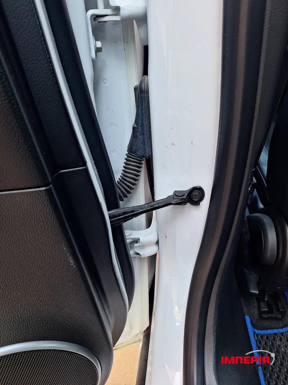 Chevrolet Cruze - фото 25