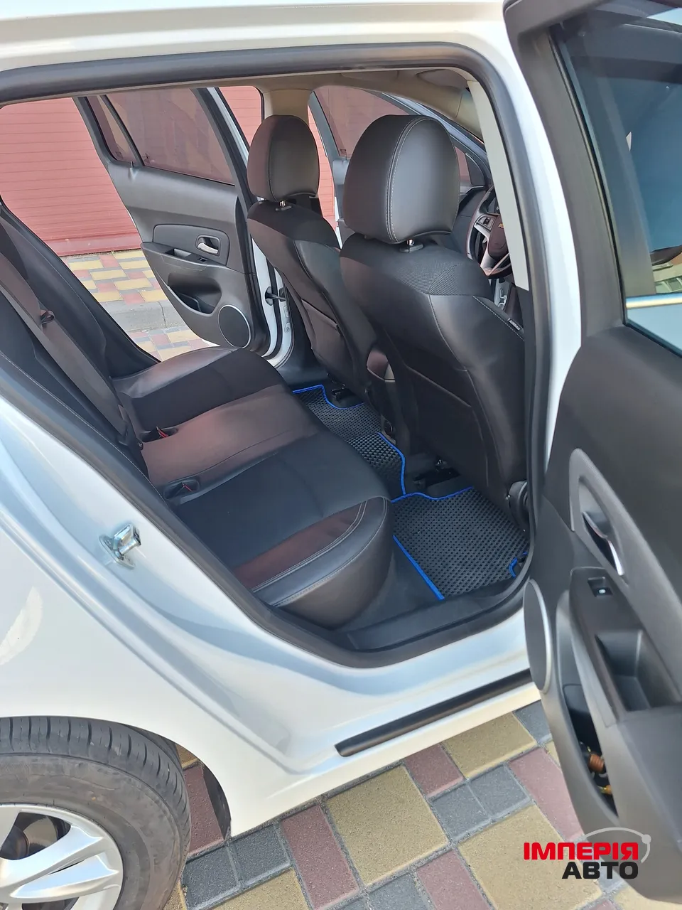 Chevrolet Cruze - фото 42