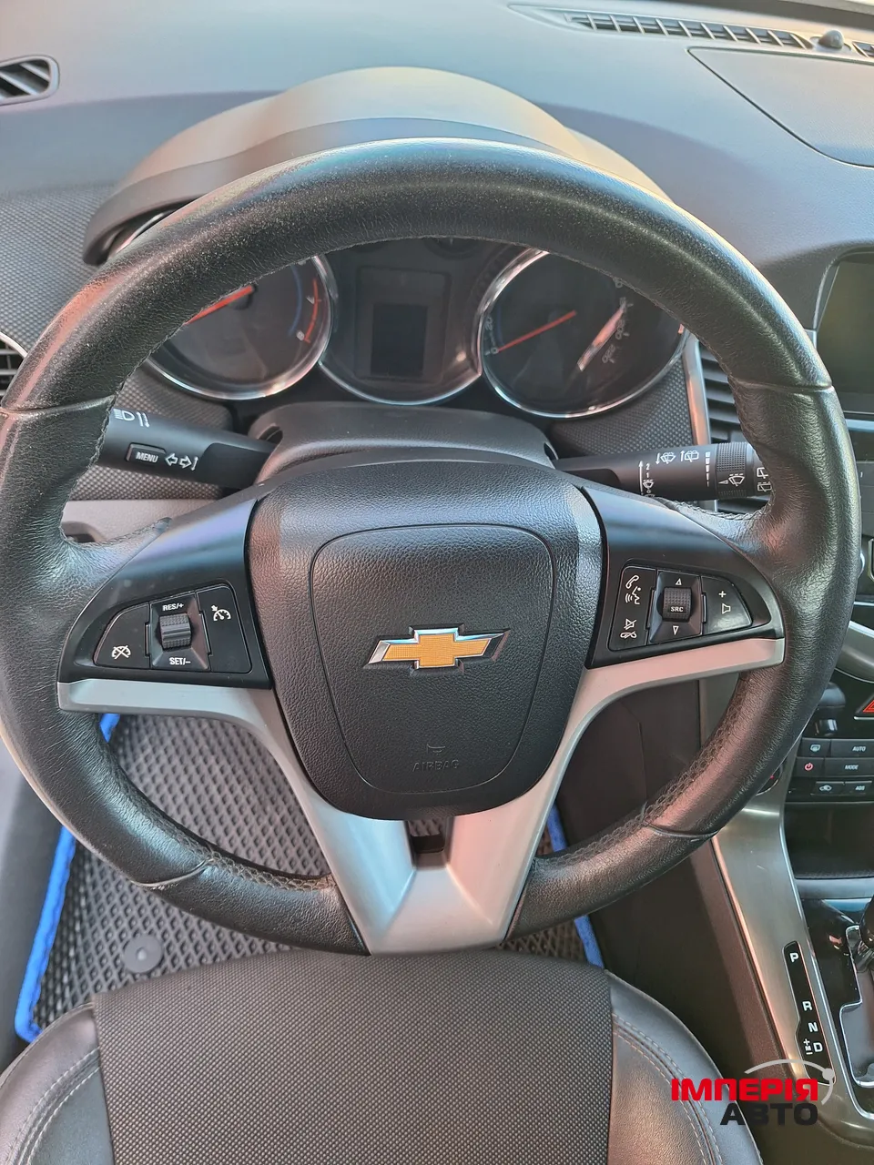 Chevrolet Cruze - фото 30