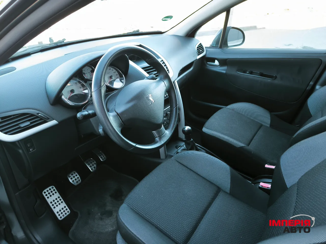 Peugeot 207 - фото 8