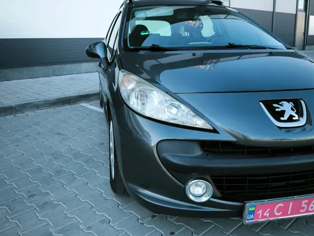Peugeot 207 - фото 3