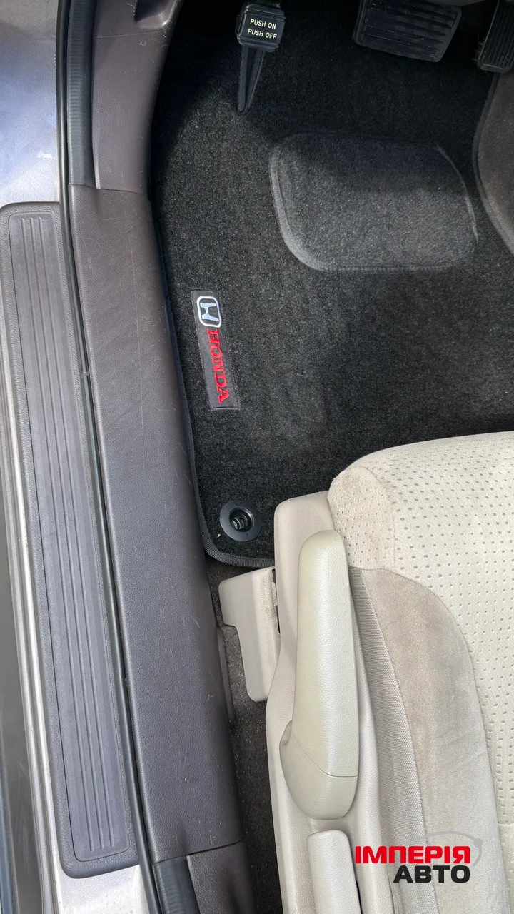 Honda CR-V - фото 16