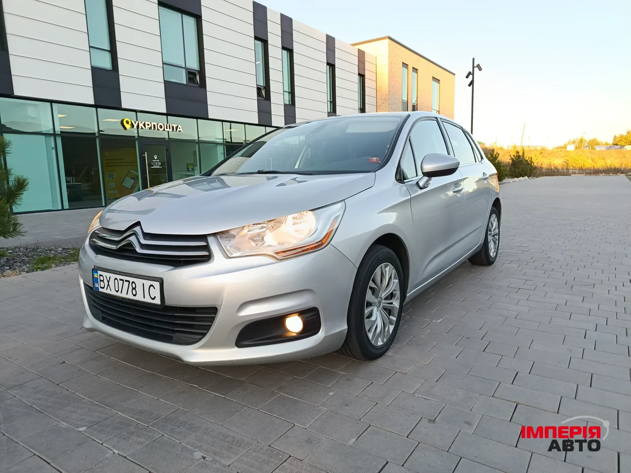 Citroen C4 - фото 1