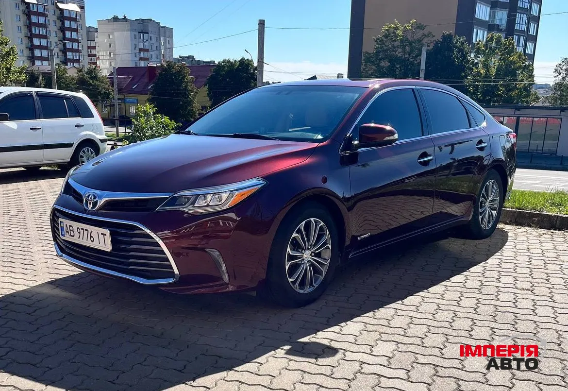 Toyota Avalon - фото 1