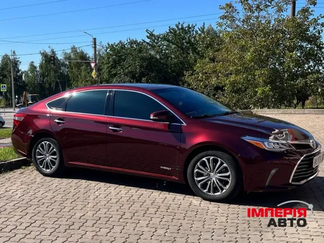 Toyota Avalon - фото 2