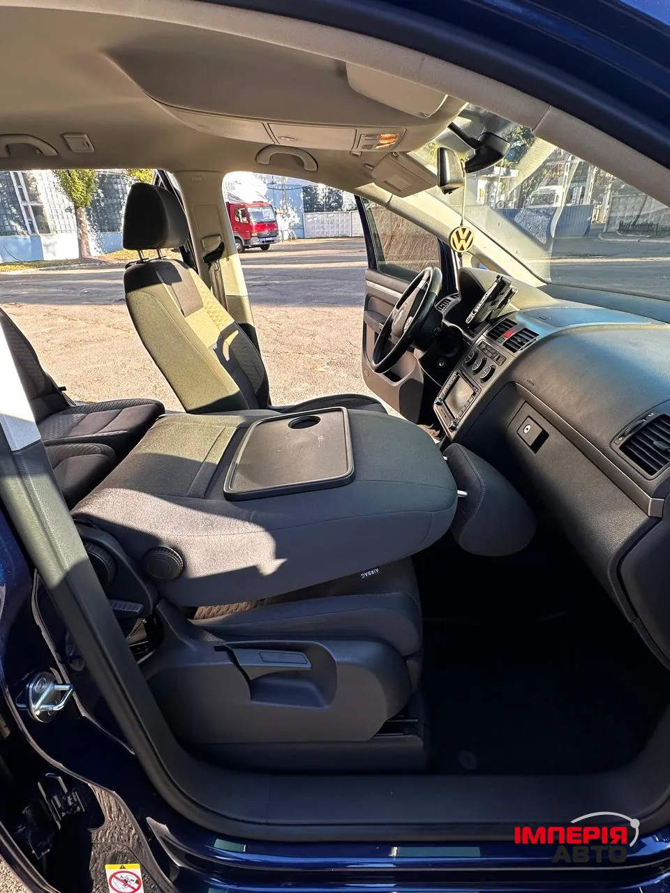 Volkswagen Touran - фото 42