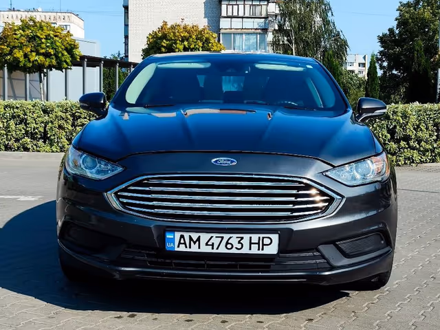 Ford Fusion (North America) - зображення 1
