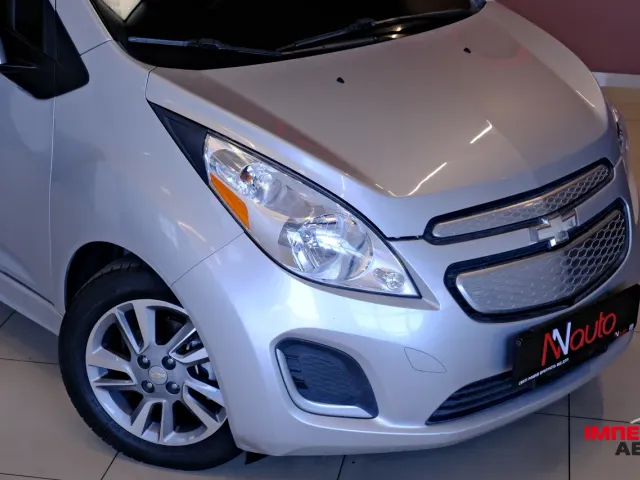 Chevrolet Spark - фото 3