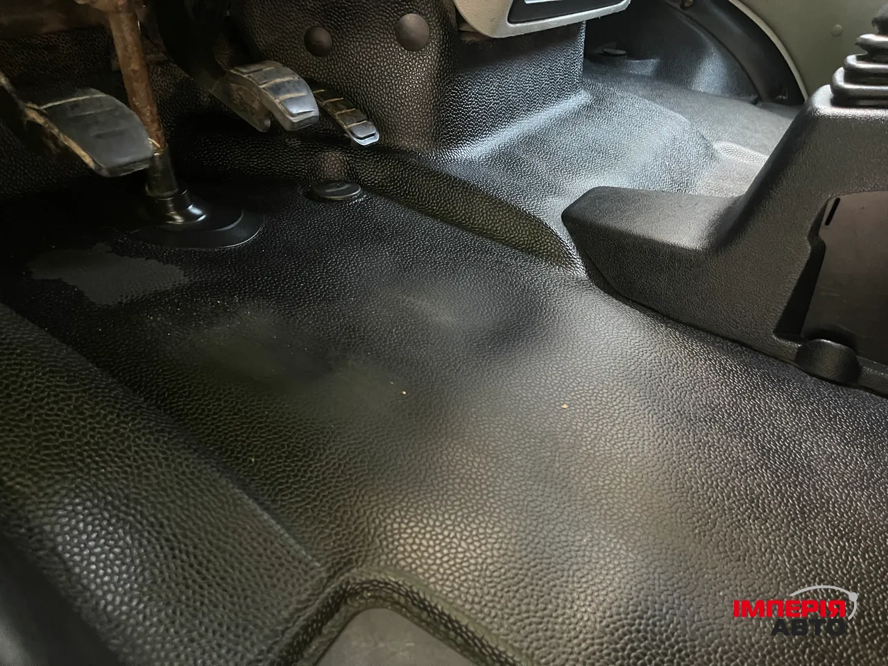 Renault Trafic - фото 20