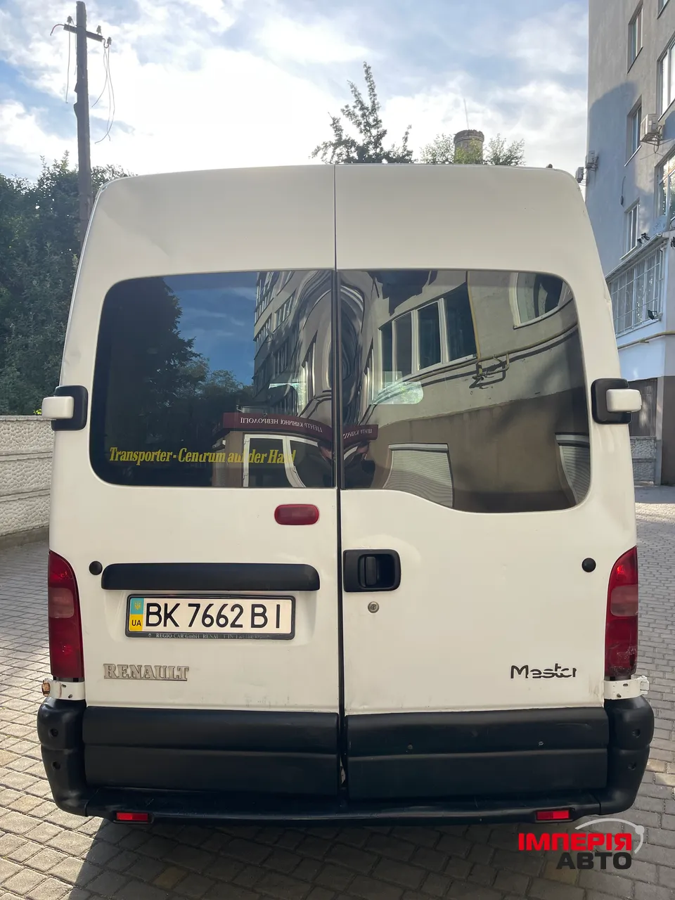 Renault Trafic - фото 2