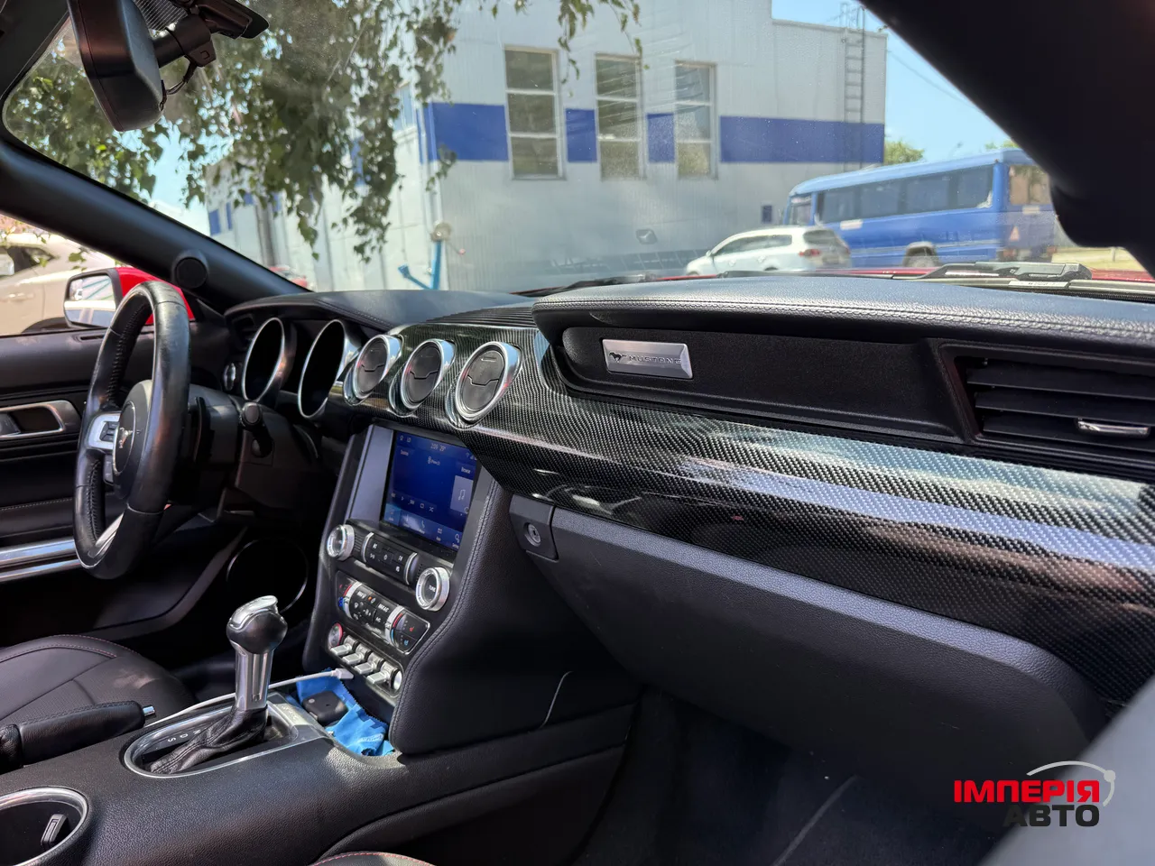 Ford Mustang - фото 12