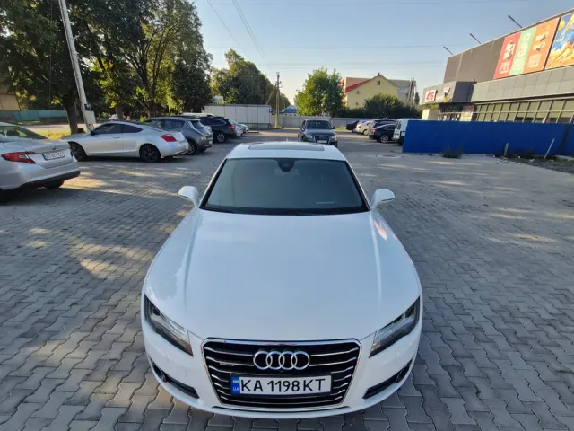 Audi A7 - фото 3