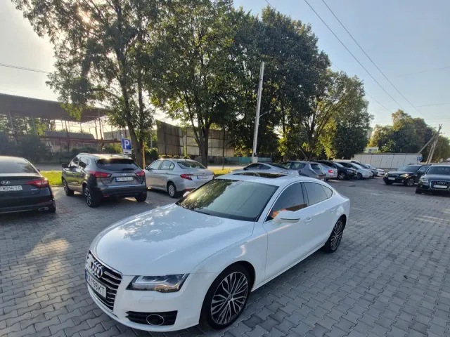 Audi A7 - фото 1