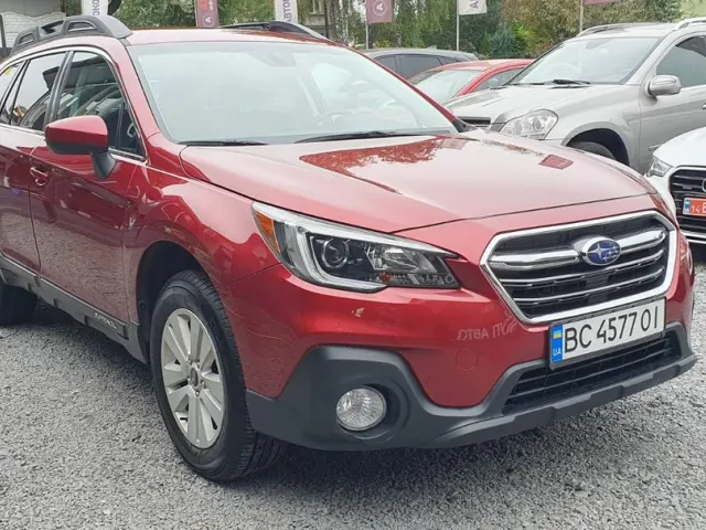 Subaru Outback - фото 2