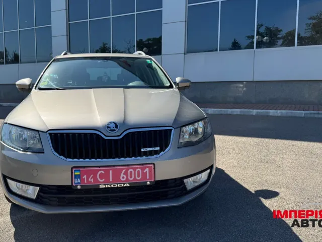 Skoda Octavia - фото 1