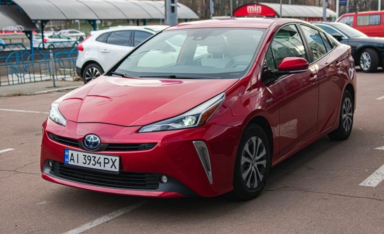 Toyota Prius - фото 6