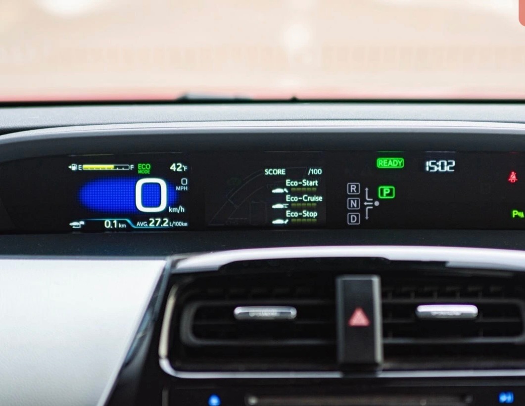 Toyota Prius - фото 24
