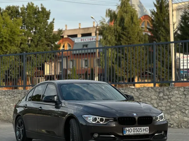 BMW 3 серії - фото 4