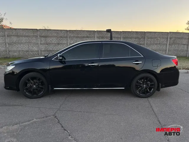 Toyota Camry - зображення 4
