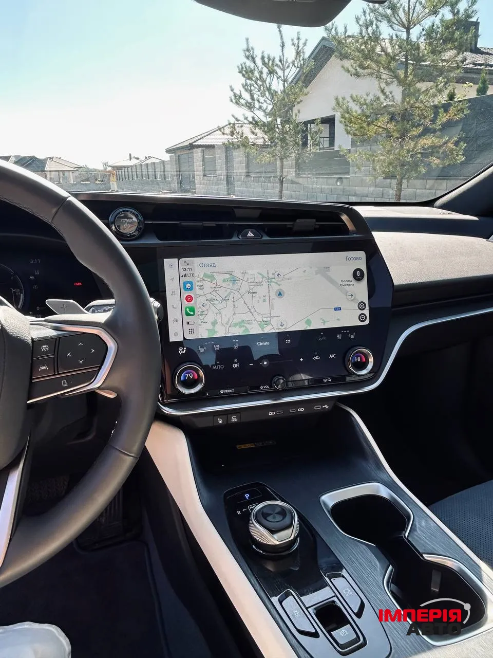 Lexus RZ - фото 3