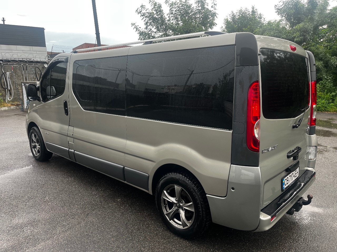 Renault Trafic - фото 19