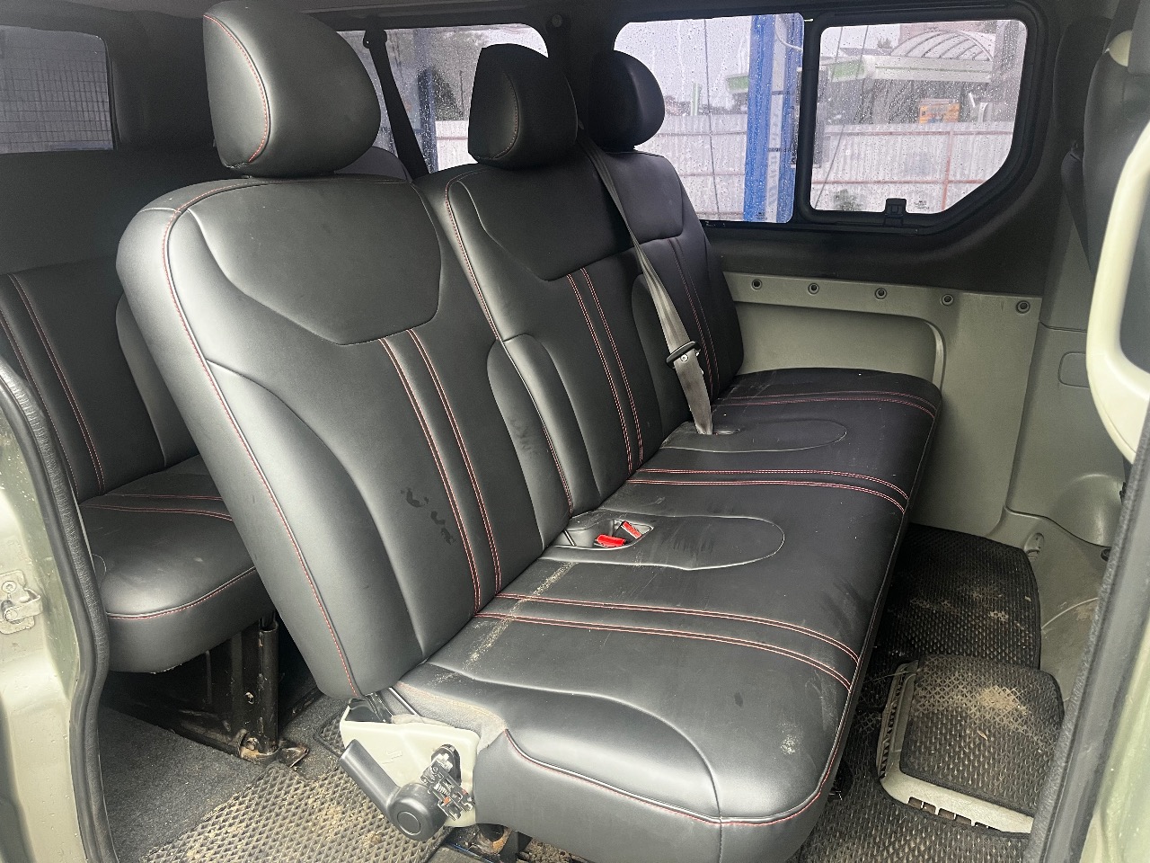 Renault Trafic - фото 16