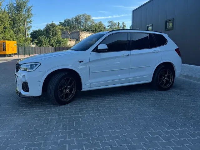 BMW X3 - фото 2