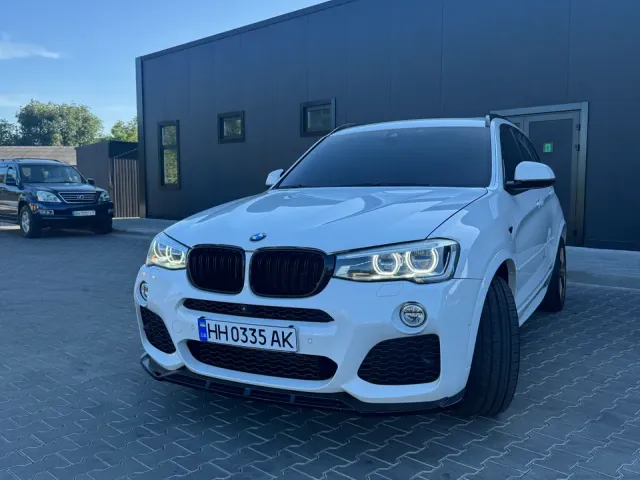 BMW X3 - фото 1