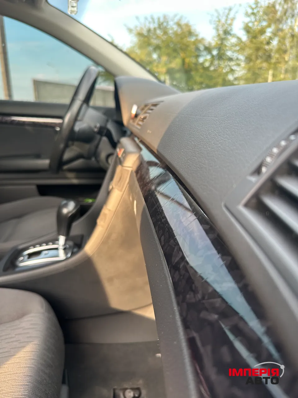 Audi A4 - фото 5