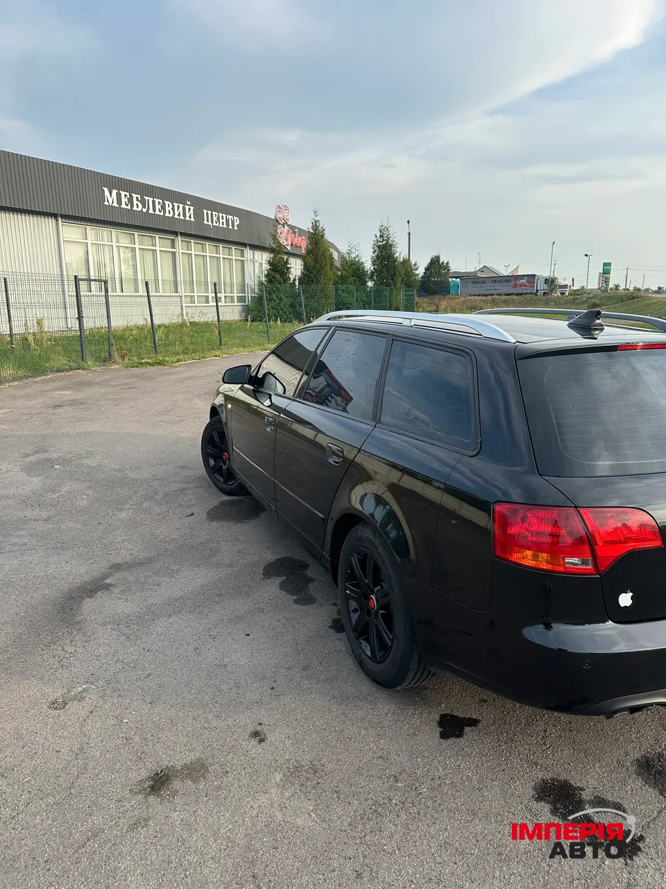 Audi A4 - фото 7