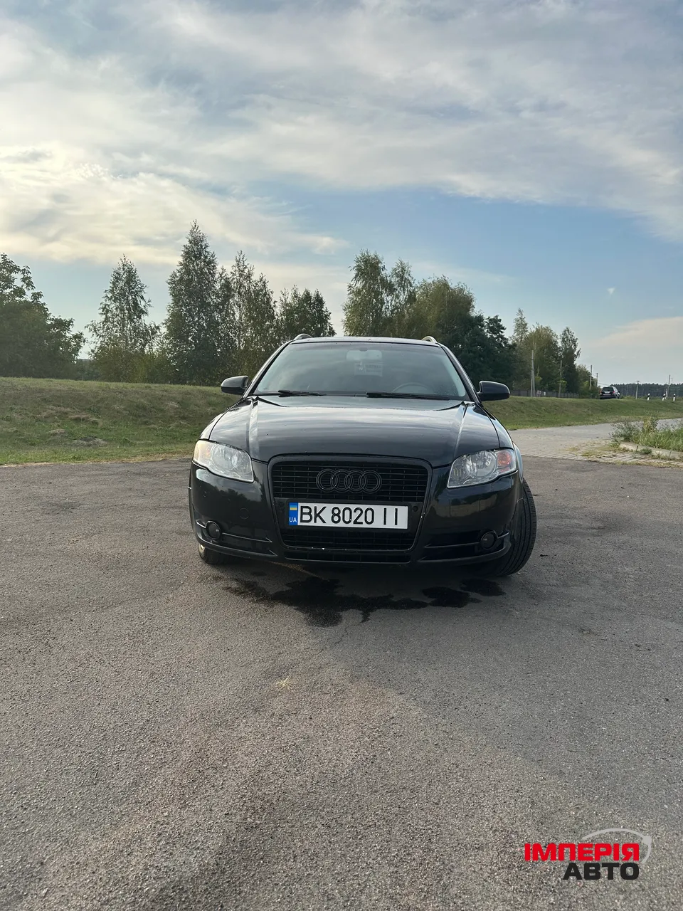Audi A4 - фото 2