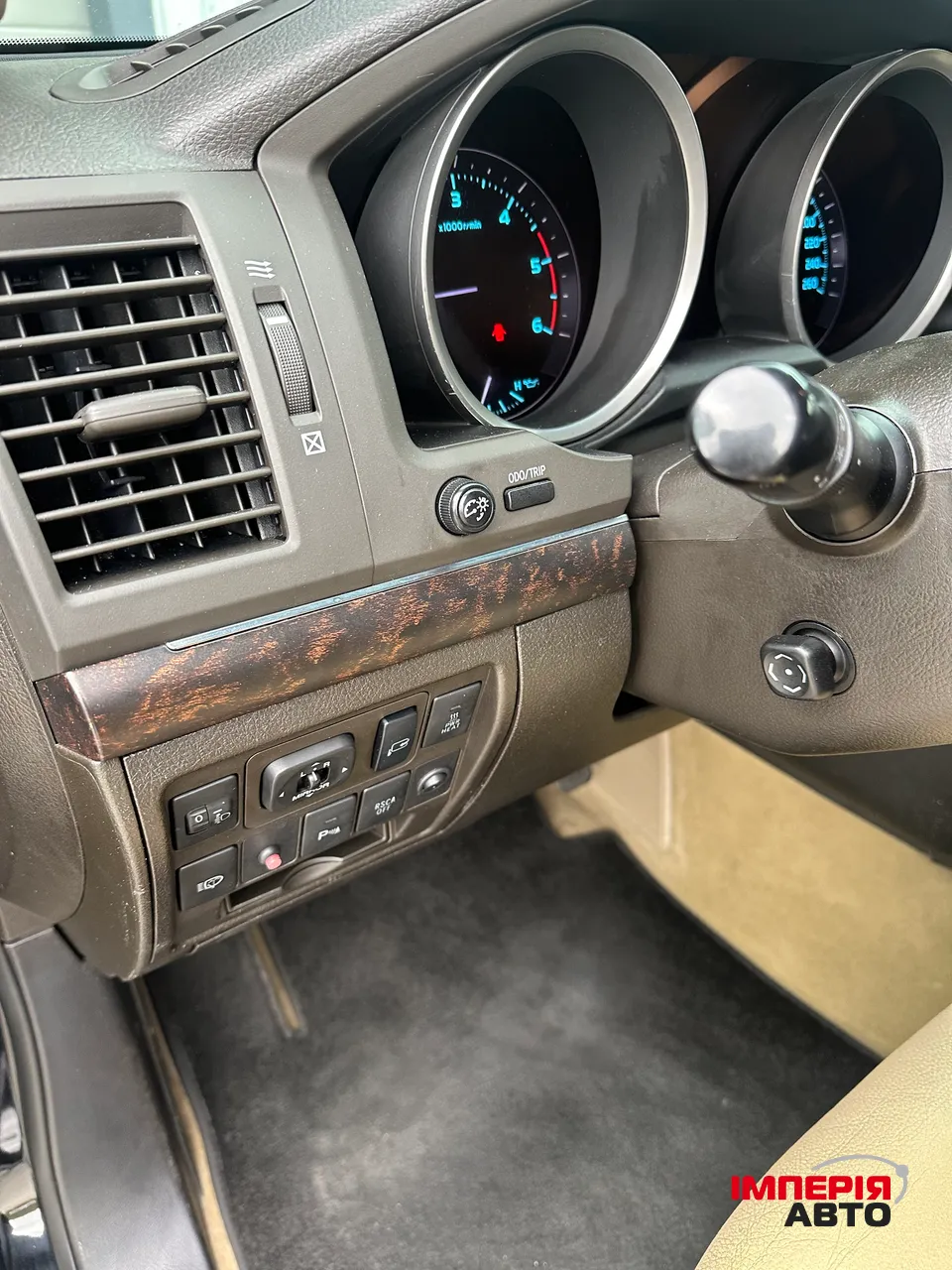 Toyota Land Cruiser - фото 27