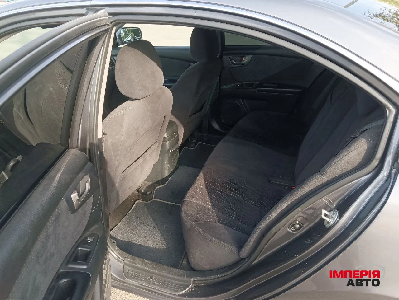 Kia Magentis - фото 7