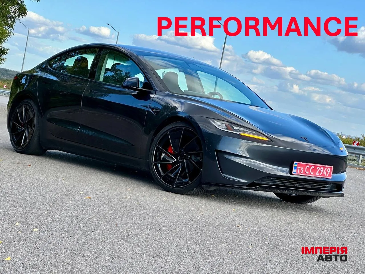 Tesla Model 3 - фото 1