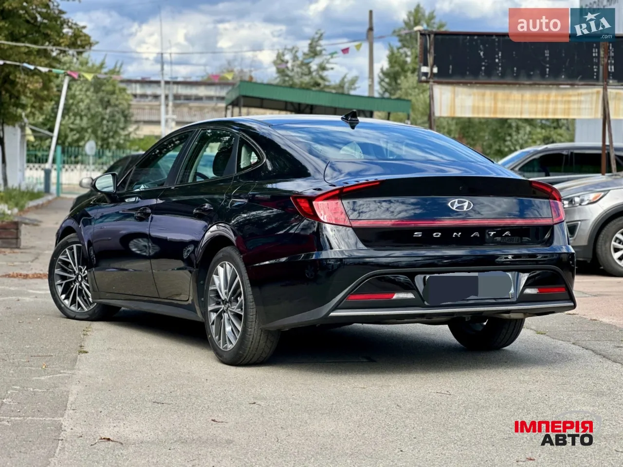 Hyundai Sonata - фото 2