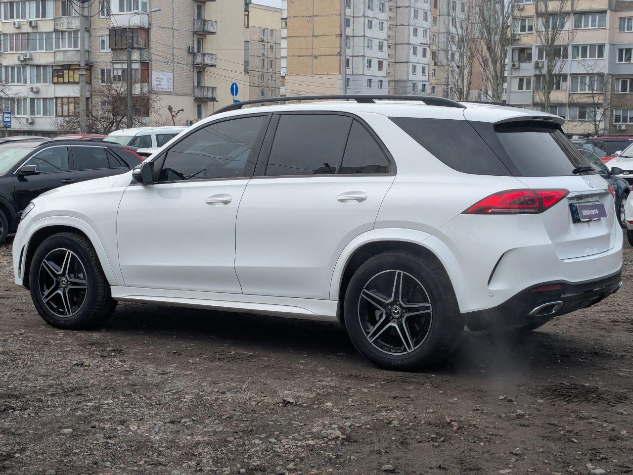 Mercedes-Benz GLE - фото 16
