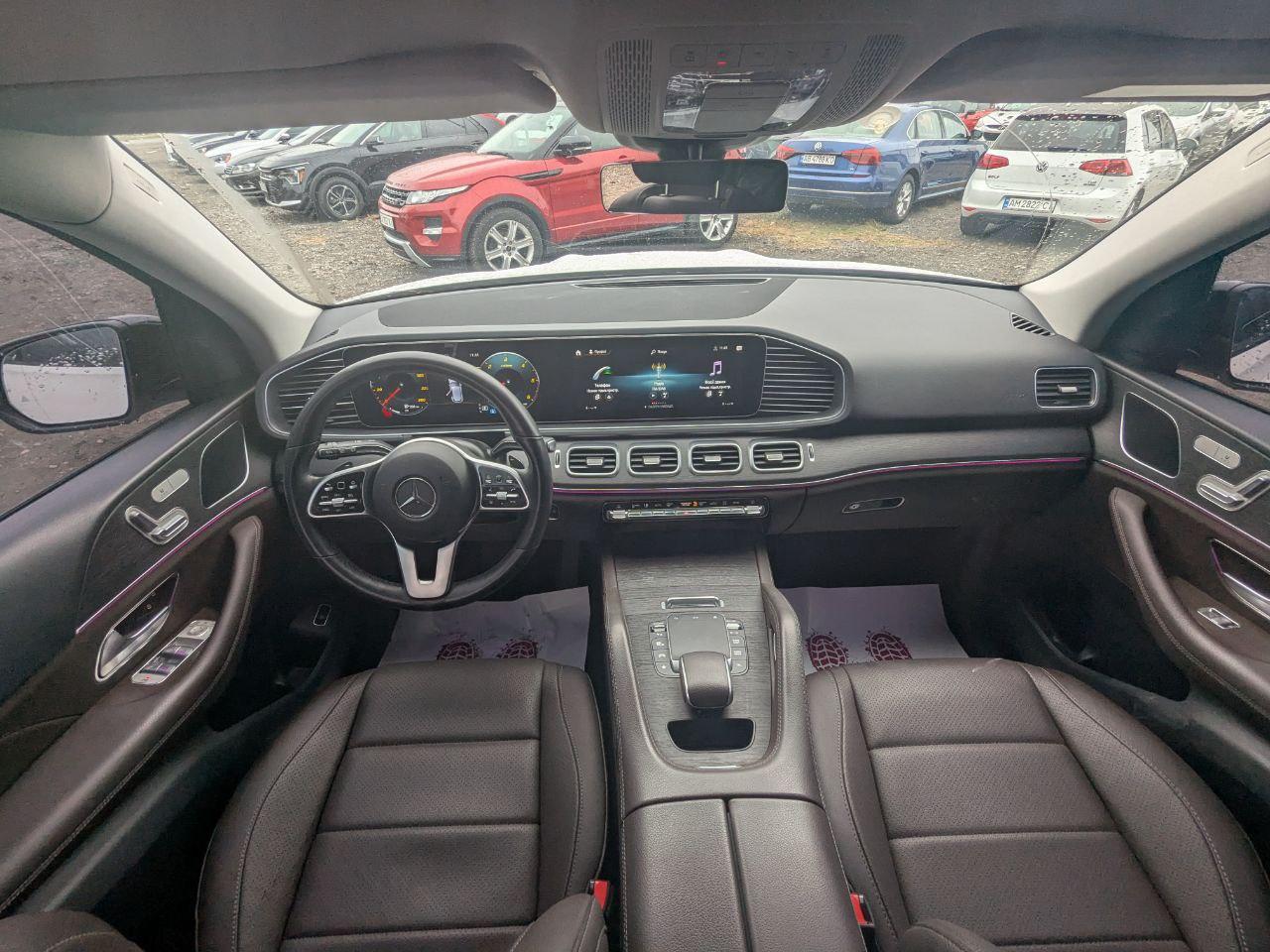 Mercedes-Benz GLE - фото 12