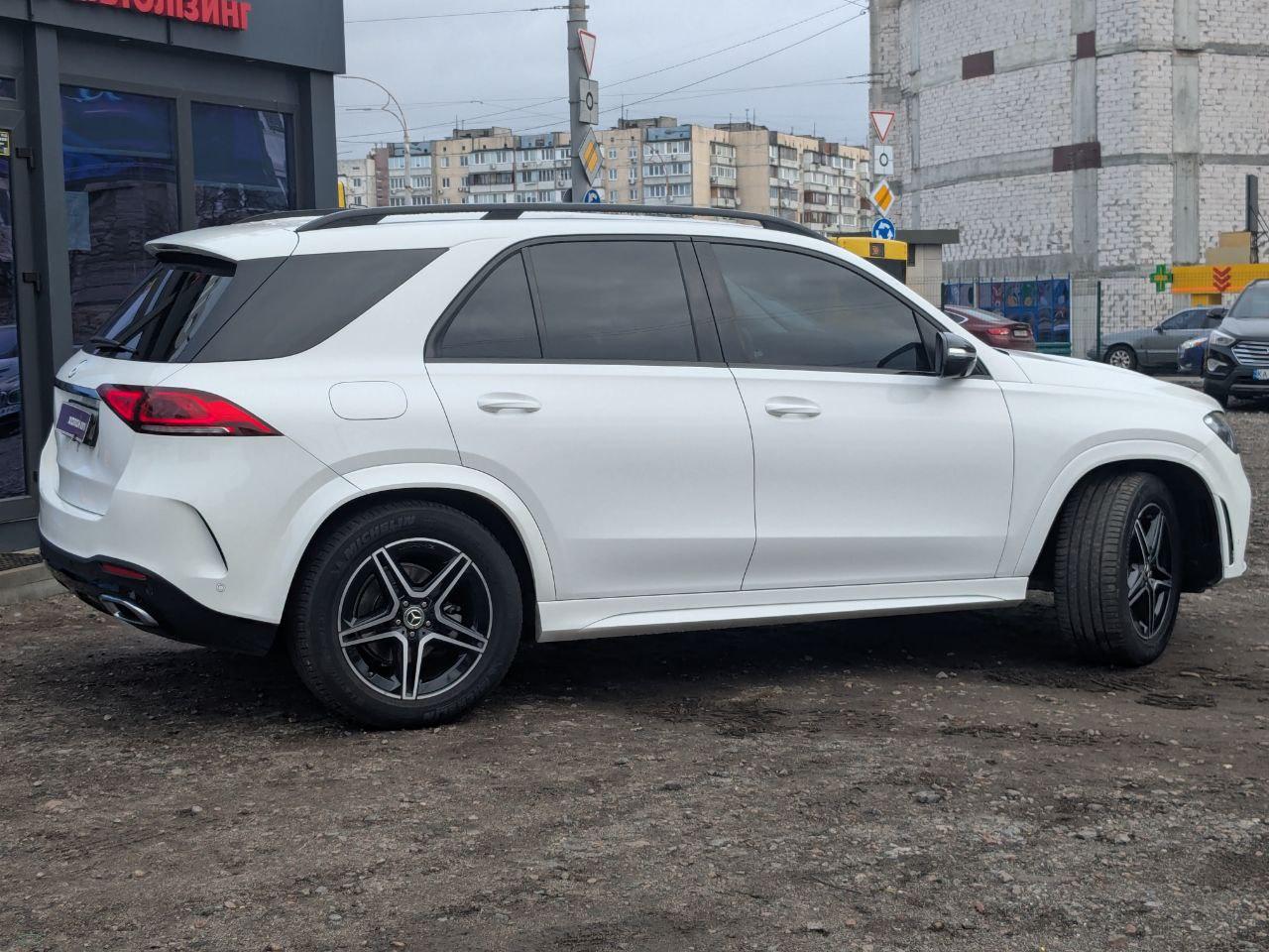 Mercedes-Benz GLE - фото 28