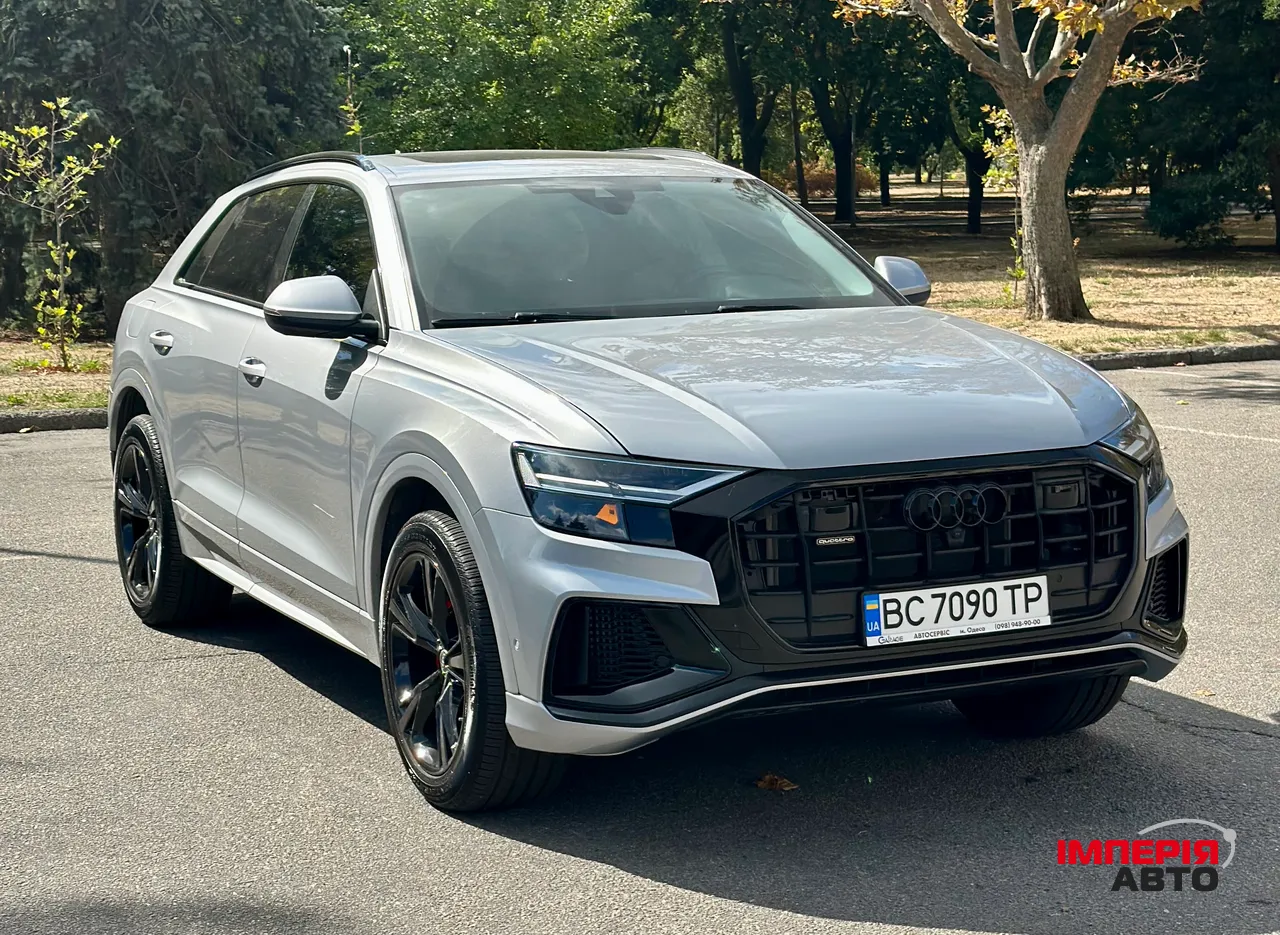 Audi Q8 - фото 12