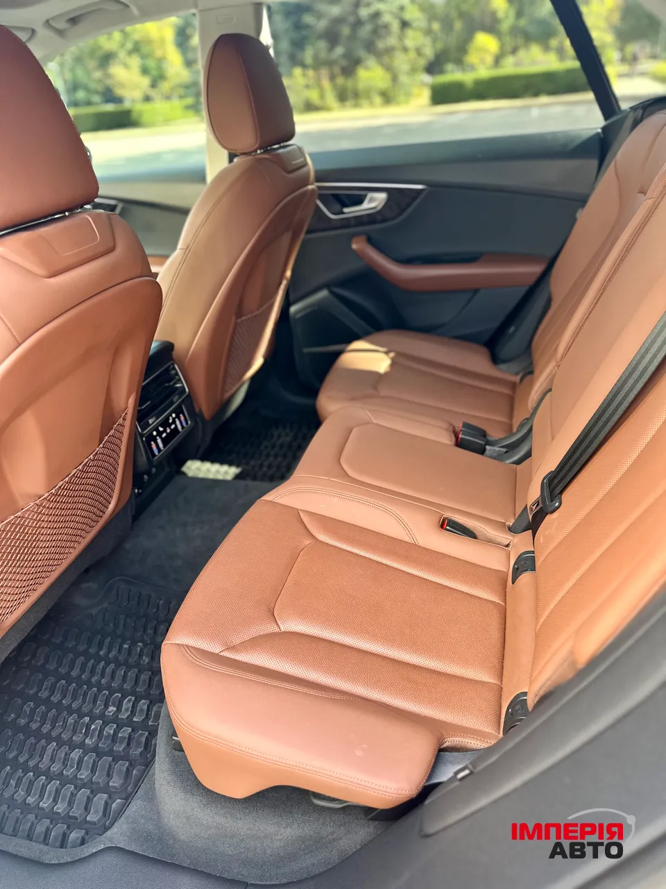 Audi Q8 - фото 20