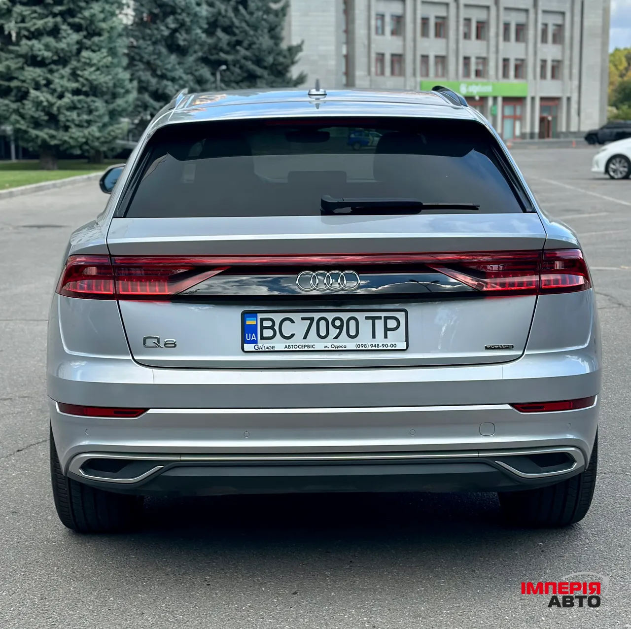 Audi Q8 - фото 17
