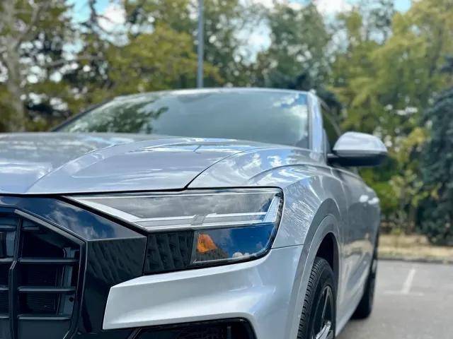 Audi Q8 - фото 4
