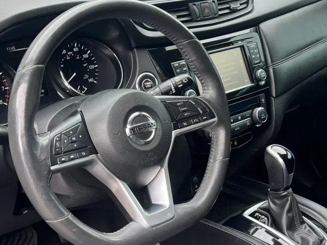 Nissan Rogue - фото 2