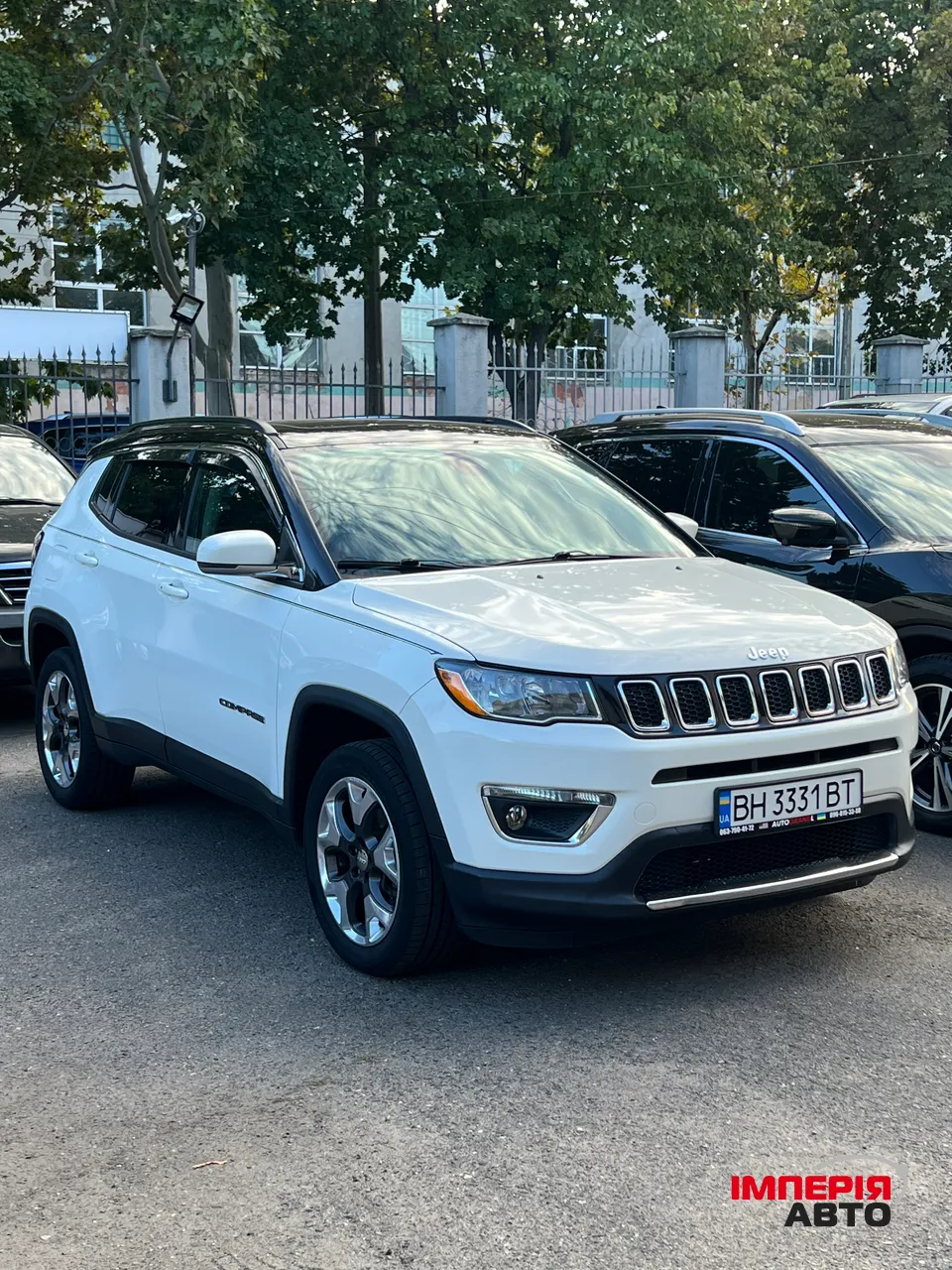 Jeep Compass - фото 1