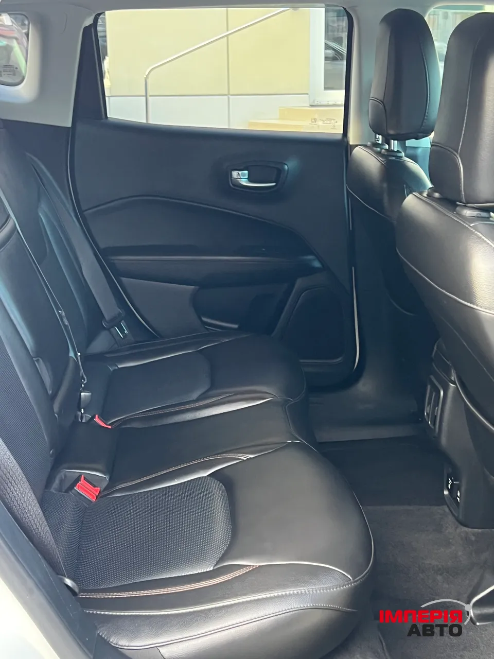 Jeep Compass - фото 18