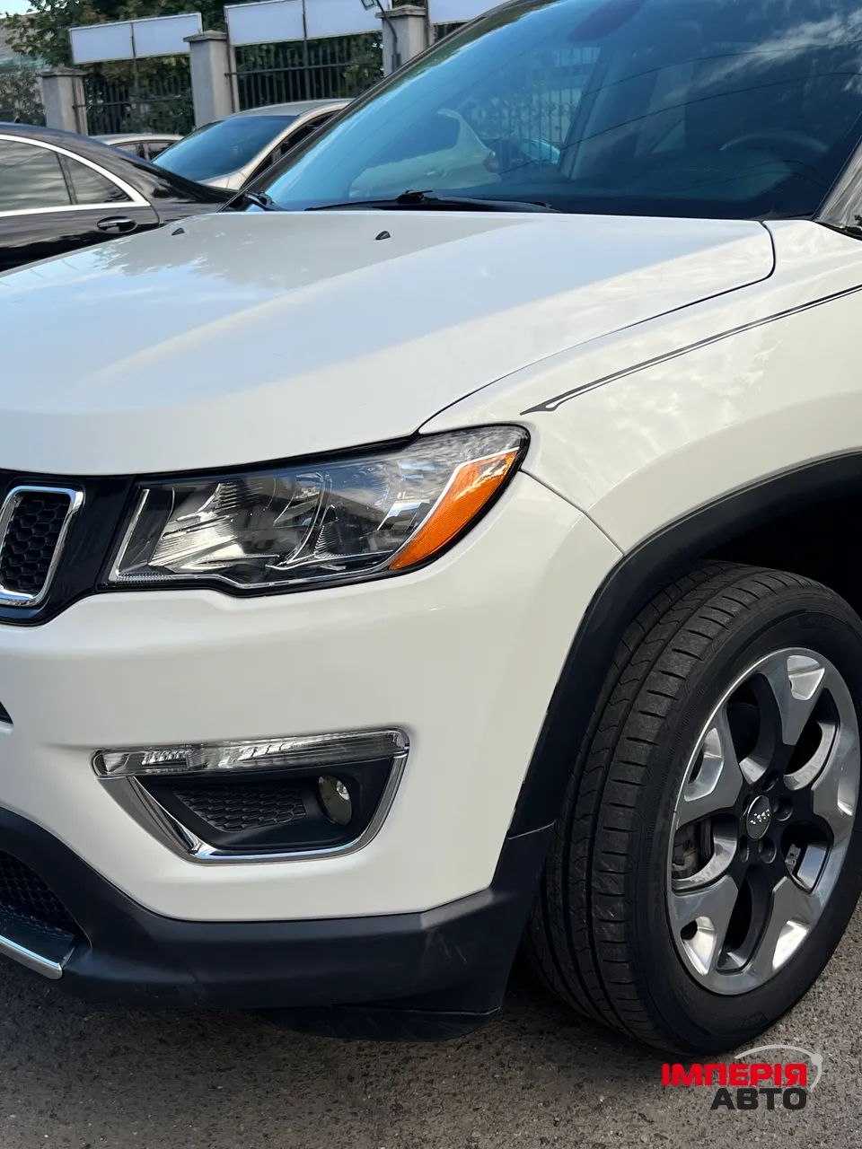 Jeep Compass - фото 2