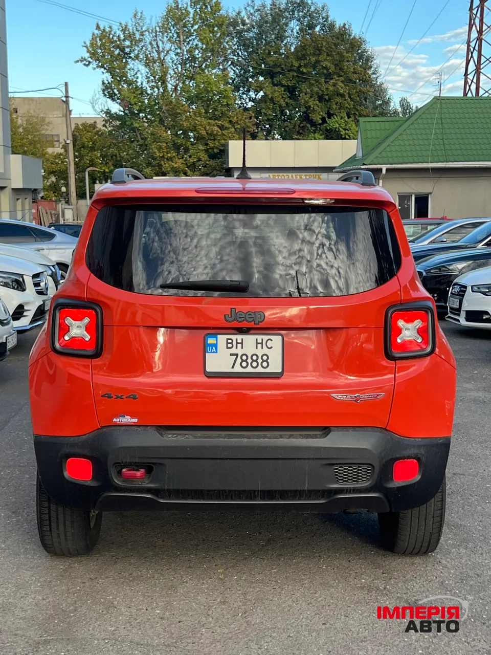 Jeep Renegade - фото 14