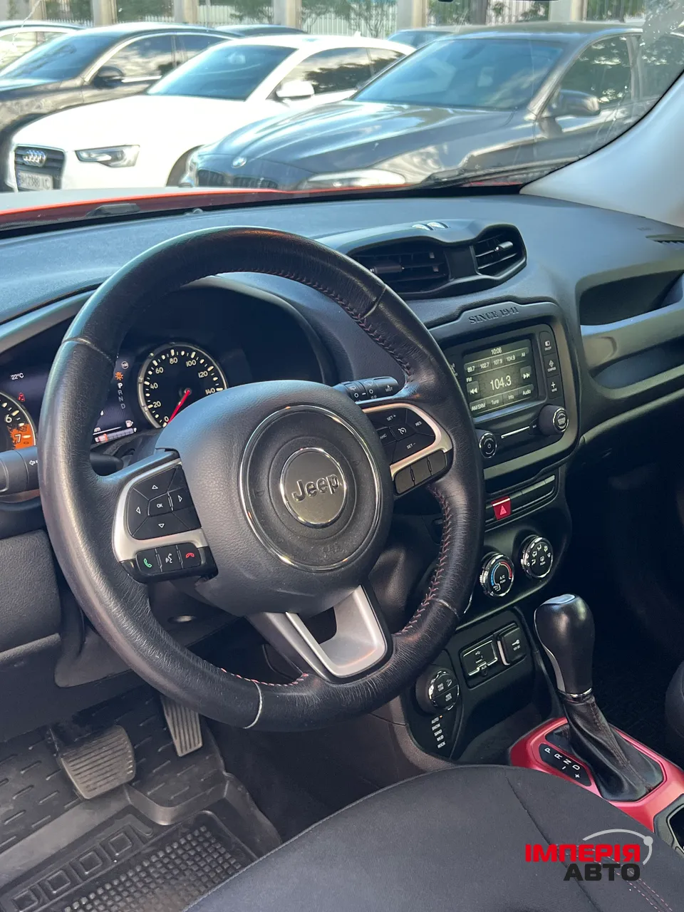 Jeep Renegade - фото 10